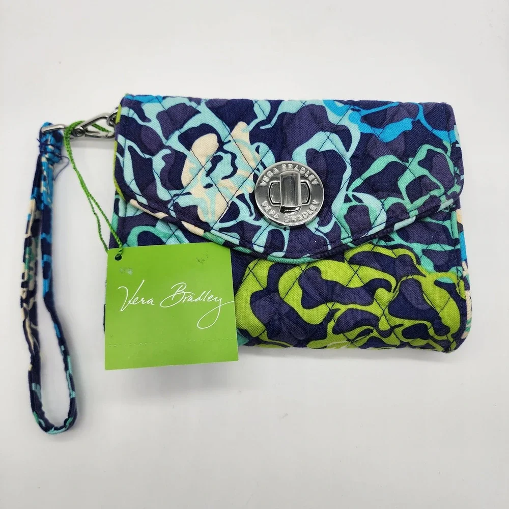 Vera Bradley Your Turn Smartphone Wristlet Wallet Katalina Blues Floral NWT